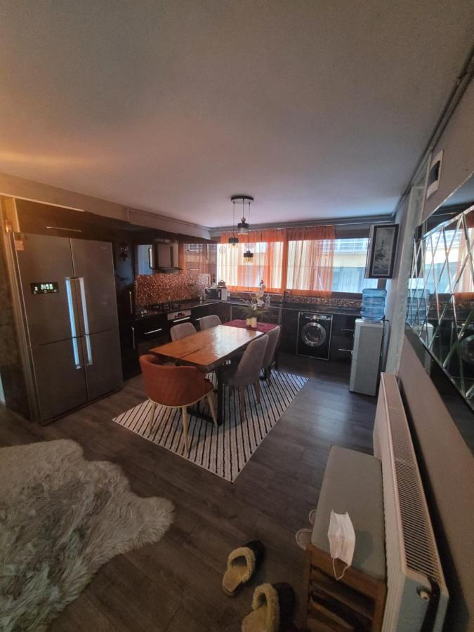 Апартаменты Hayat Apartman Измир Экстерьер фото